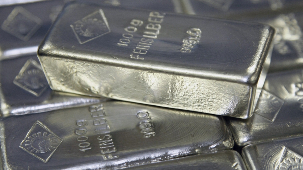 Uitverkoop zilver betekent gouden kans voor koopjesjagers